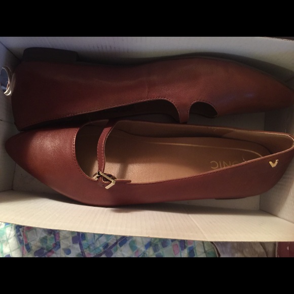 vionic delilah flat